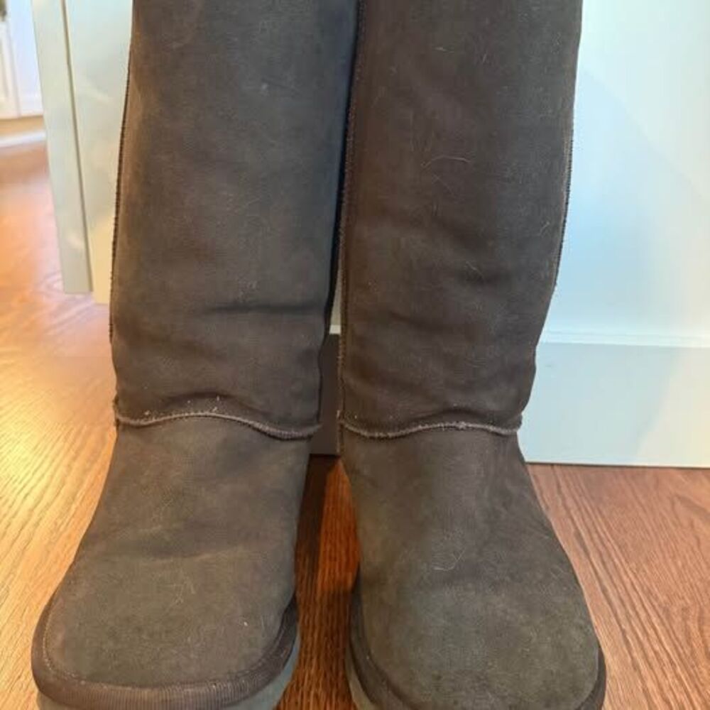 UGG tall chocolate brown boots, women’s size 9